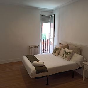 Kamer met een Queen Size Bed